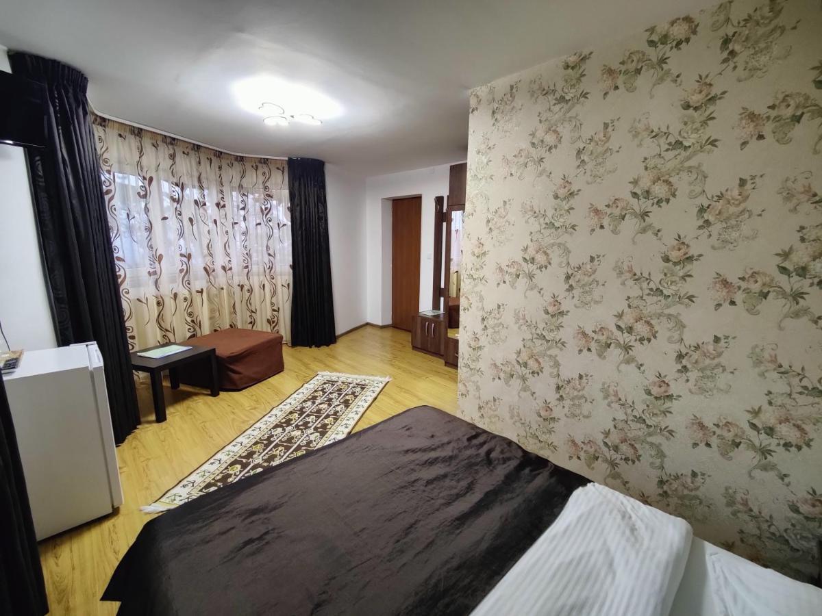 ホテル Casa Adina シナヤ エクステリア 写真